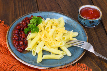 Pasta and beans in tomato sauce