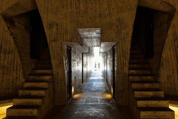 Fototapeta na wymiar La luce in fondo al tunnel