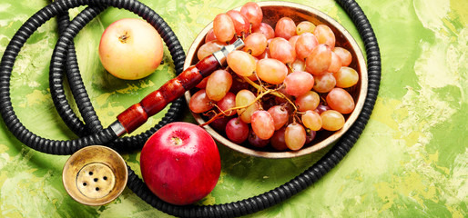 Hookah with autumn grapes