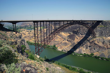 Perrine Bridge is the most famous bridge in the U.S. state of Idaho. The bridge spans the deep Snake River Canyon in Twinn Falls.