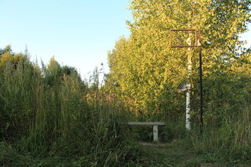 Автобусная остановка за городом