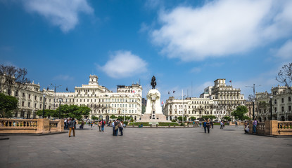 Plaza San Martin in the historic centre of Lima, Peru - obrazy, fototapety, plakaty