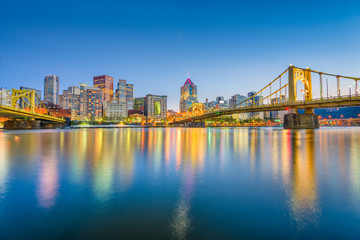 Naklejka na ściany i meble Pittsburgh, Pennsylvania, USA Skyline