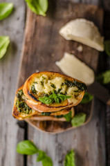 Garlic herbs toast with fresh mozzarella