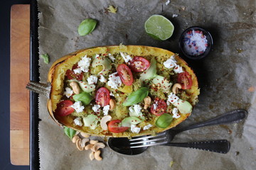 Butternut Kürbis gebacken mit Schafskäse