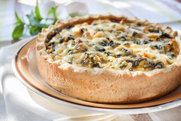 Cheese tart with cauliflower and mint