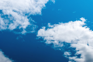 Fototapeta na wymiar cirrus clouds formation with blue sky background