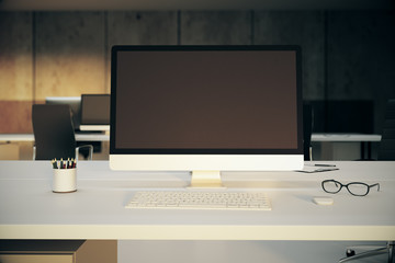 Blank computer on office desktop