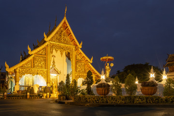 Wat phra singh woramahawihan temple chiang Mai at night