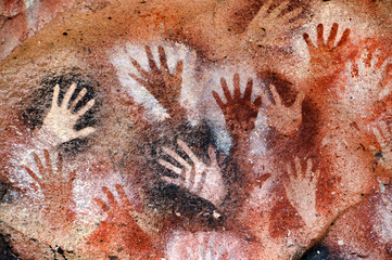 Arte rupestre - Cueva de las Manos - Argentina - obrazy, fototapety, plakaty