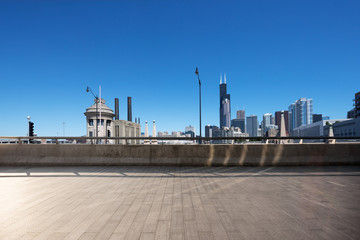 Fototapeta premium empty street through moder city in chicago