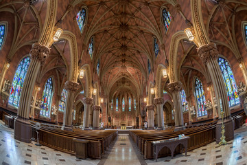 Fototapeta premium Interior of the historic Cathedral of the Immaculate Conception in Albany, New York