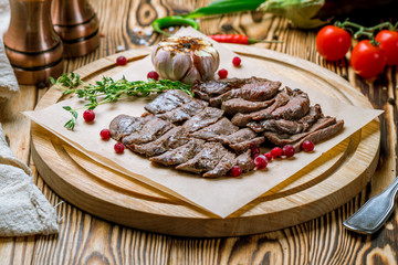 fried deer fillet with berry