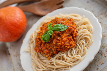 Spaghetti mit Kürbis Bolognese 