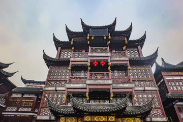 Fototapeta premium Chinese Vintage building Style in yuyang garden shanghai city china