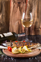 fried fish with lemon