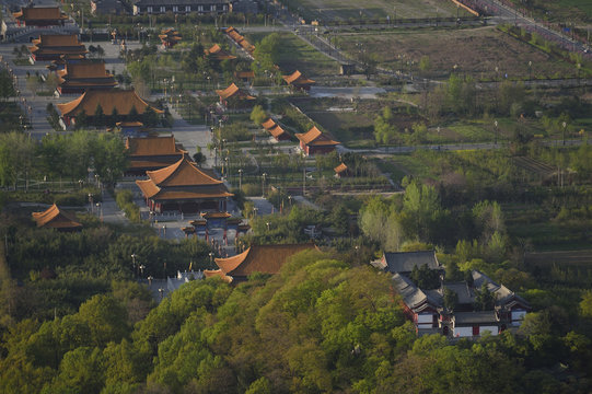 Louguantai temple