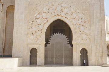 Fototapeta na wymiar La moschea di Hassan II di Casablanca