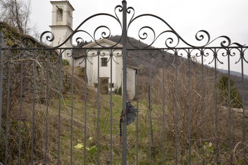 corno buco, italia