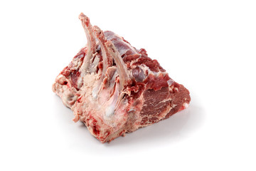  Żeberka wołowe. Surowe mięso wołowe na białym tle                            meat, beef, veal, pork,