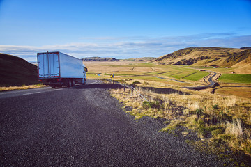 Obraz premium Asphalt road in Iceland, Autumn