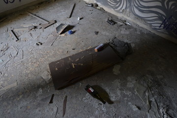 ex manicomio di mombello, luoghi abbandonati, italia