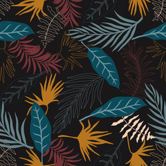 Tropical background with palm leaves. Seamless floral pattern. Summer vector illustration. Flat jungle print
