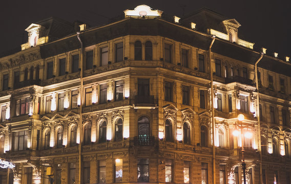 Building facade in Sankt-Petersburg, Russia at night time.