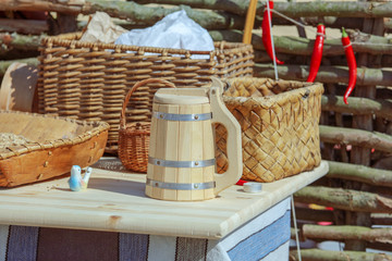 Obraz premium Old Russian wooden utensils made of straw and wood