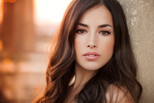  Brunette Images – Browse 5,446,200 Stock Photos, Vectors, and Video ...