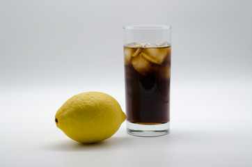 Ice soda wih lemon