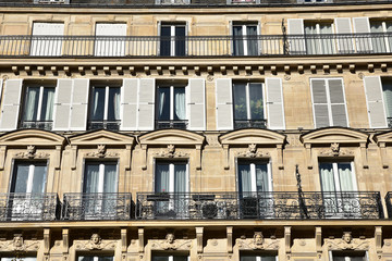 Immeuble haussmannien &agrave; Paris, France