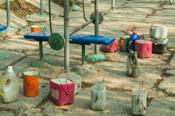 Handmade gym on the street: dumbbells, simulators 3