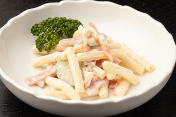 マカロニサラダ