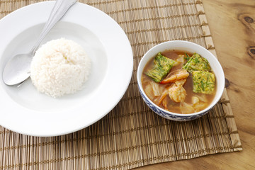 Hot and sour shrimp with vegetables of Thailand