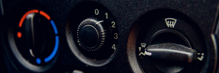 Conditioner and air flow control in a modern car