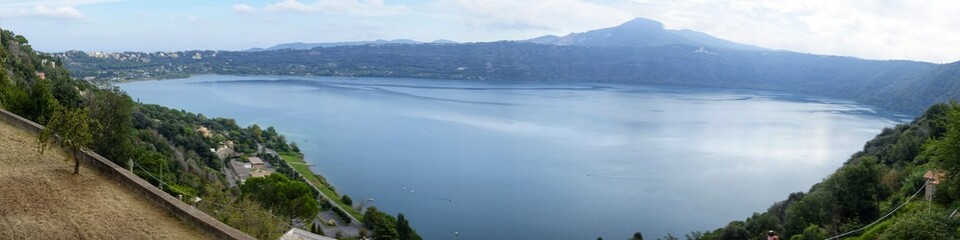 Fototapeta premium view of the albano lake