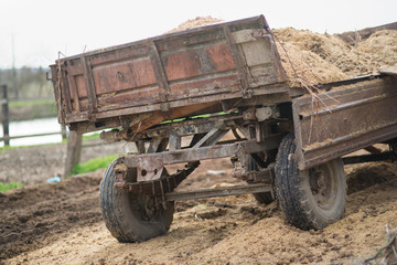 Obraz premium The cart full of hay