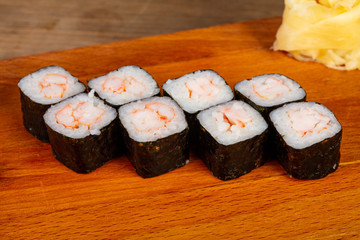 Japanese roll with prawn