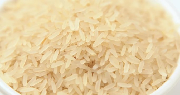 Rotation of the grain of rice in a pot