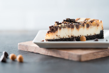 turtle cheesecake slice