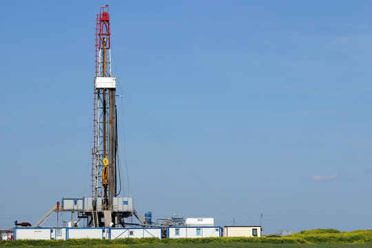 land oil drilling rig on oilfield mining industry