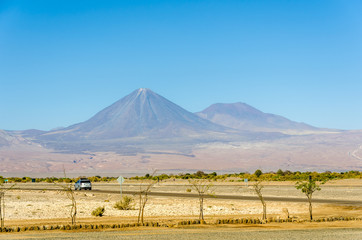 Obraz premium Licancabur volcano, Atacama desert, Chile