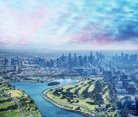 Obraz premium Melbourne aerial city view with Albert Park and skyscrapers