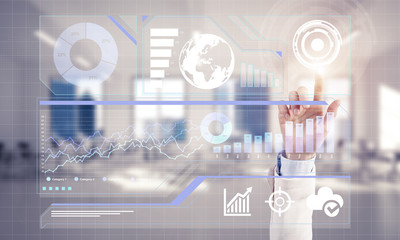 Concept of using modern technologies for business globalization 