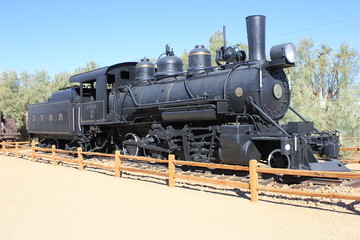 Fototapeta na wymiar Dampflokomotive im Death Valley, Wüste