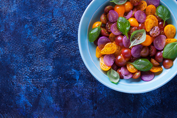 tomato salad with onion and spices