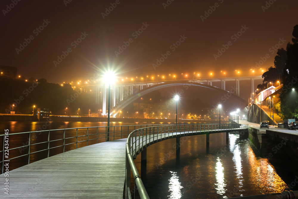 Canvas Prints porto portugal evening bridge view