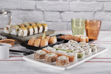 sushi mesa pared labrillos