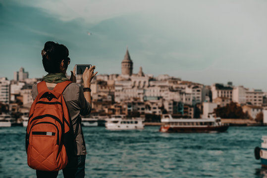 tourist takes pictures in istanbul